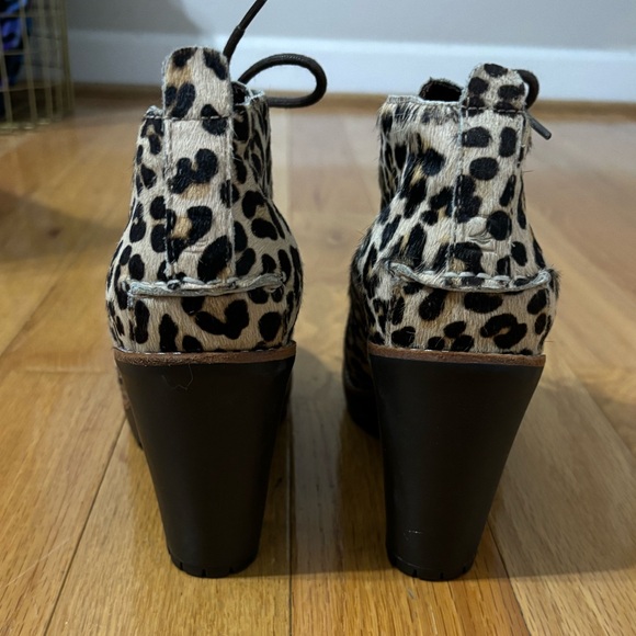 🌻Never Worn Sperry Princetons Top sider lace up booties with leopard Fur - Picture 7 of 14